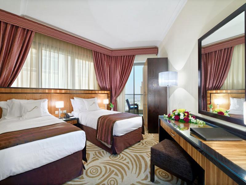 Al Majaz Premiere Hotel Apartments Шарджа Екстер'єр фото